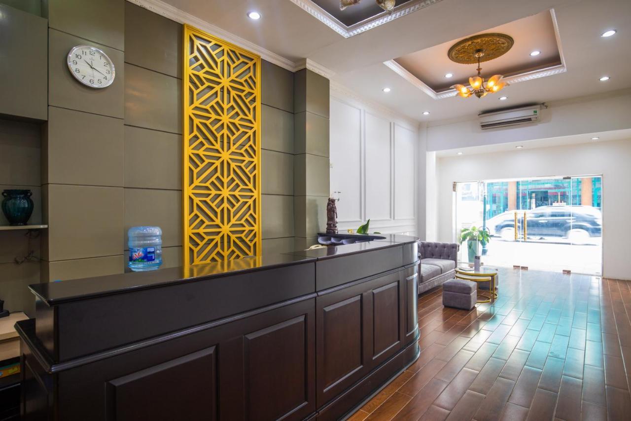 Trang Tien Hotel Hanoi Buitenkant foto
